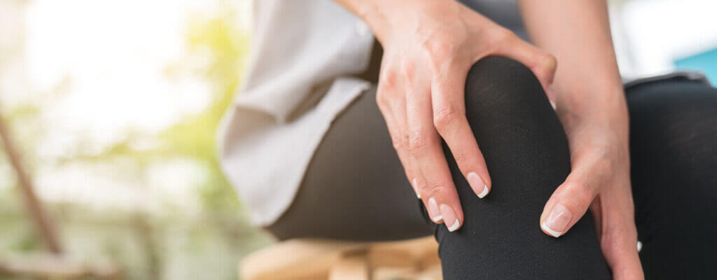 How Physical Therapy Can Give You Relief From Hip and Knee Pain?
